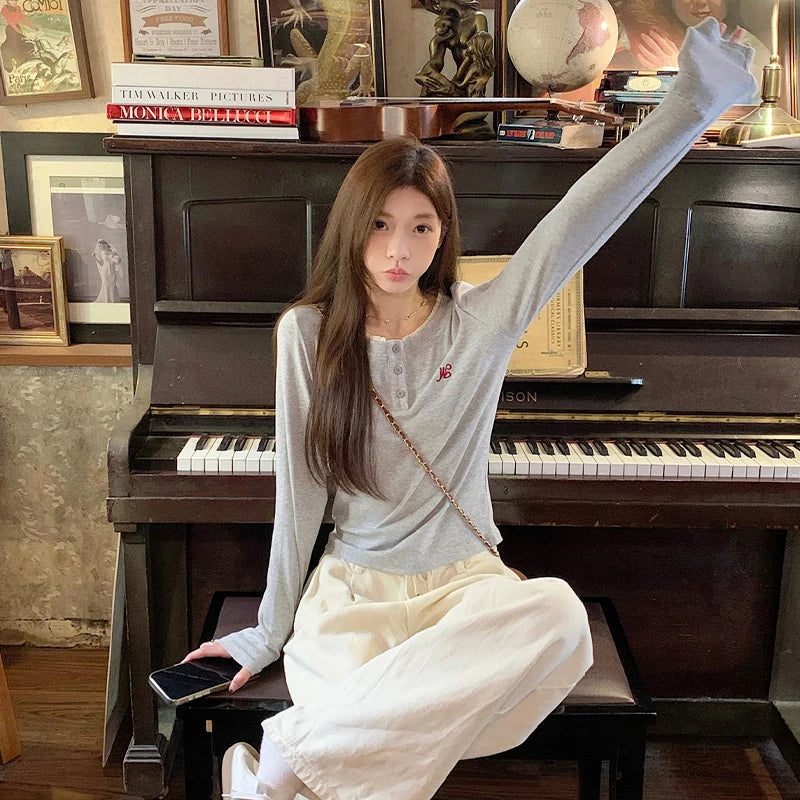 Long Sleeves O-neck T-shirt with Fake Two-piece Top