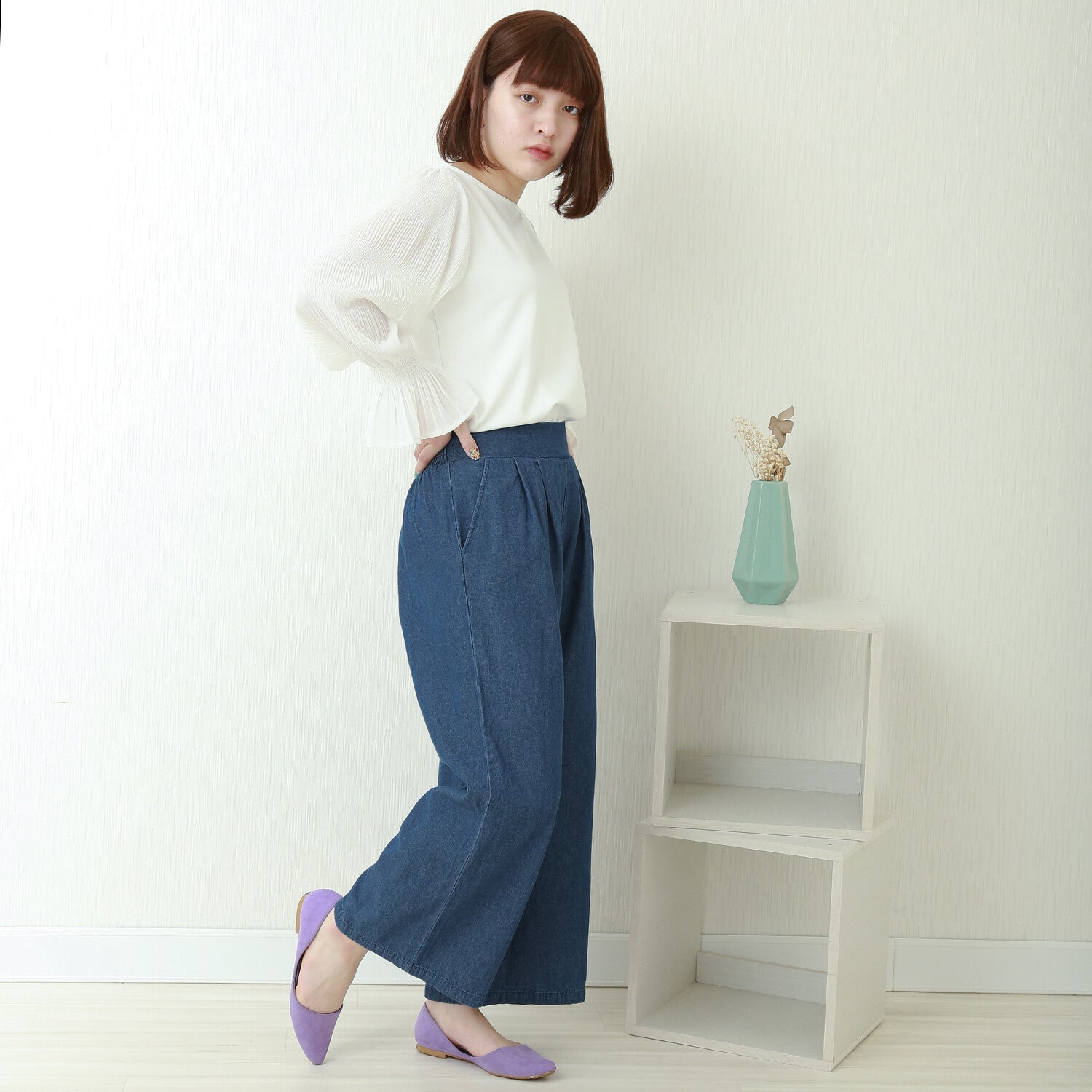 Lightweight Double Tuck Wide Leg Denim Pants | Elastic Waist -  Écru Doux