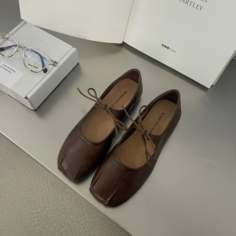 Soft Leather Ballet Flats with Butterfly Knot for Women -  Écru Doux